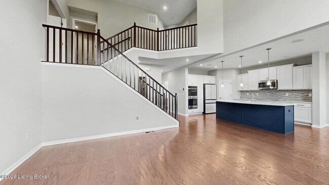 Building Photo - 15802 Stonehouse Ct