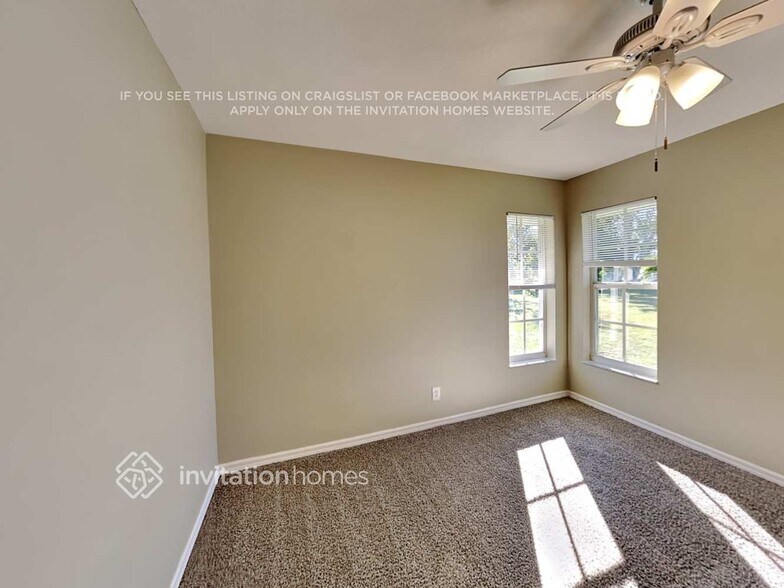 Building Photo - 22 Cabello St