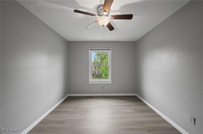 Building Photo - 13971 Walking Stick Way