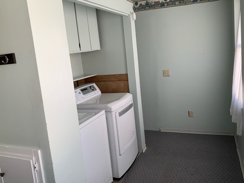 Building Photo - 907 Garnet Ct