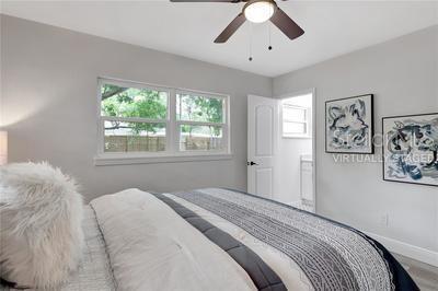 Building Photo - 6660 17th Ln N