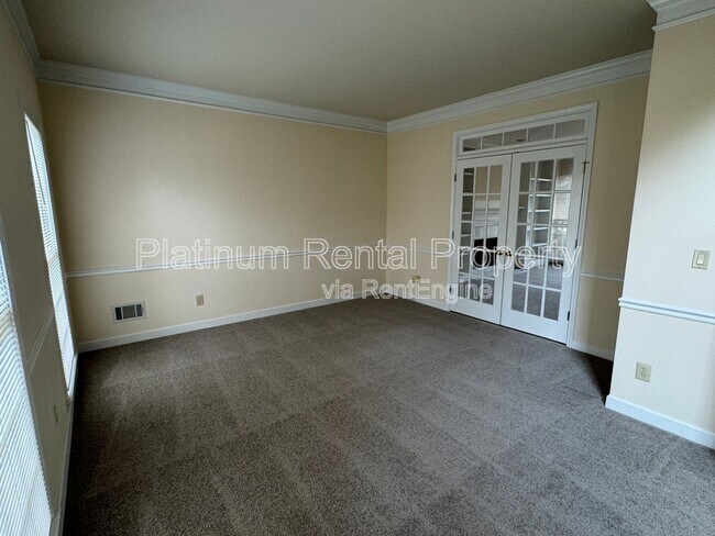 Building Photo - 11670 Dunhill Pl Dr