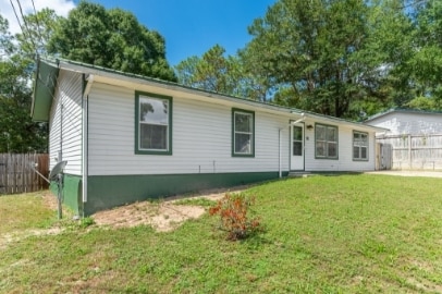 Building Photo - 126 Camellia Pl