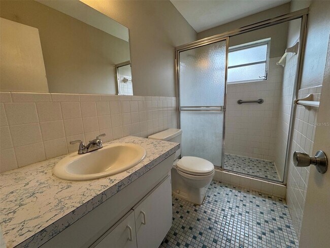 Building Photo - 2385 Tahitian Ln