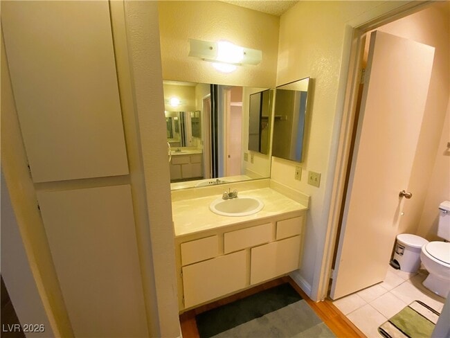 Building Photo - 4712 Nara Vista Way