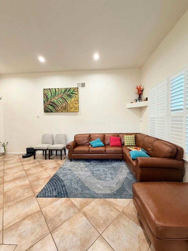 Building Photo - 4150 Munoz Ct