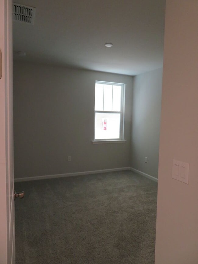 Building Photo - 4709 Arboretum Cir