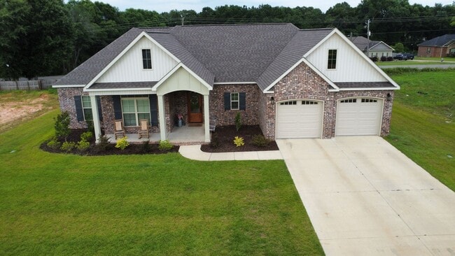 Primary Photo - 502 Bella Dr