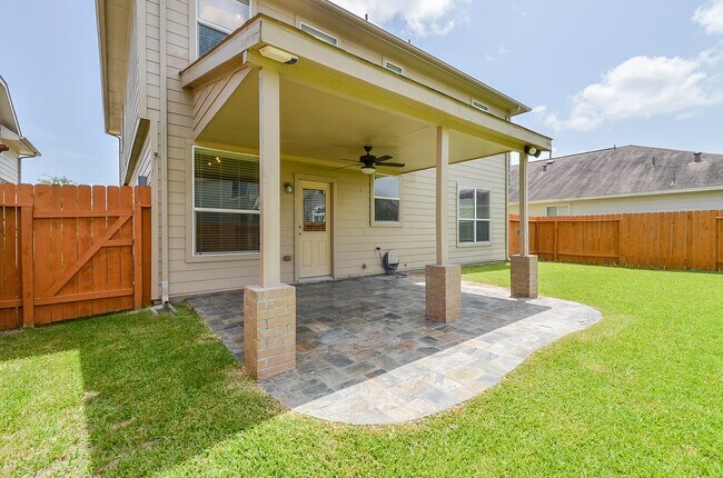 Building Photo - 25135 Ginger Ranch Dr