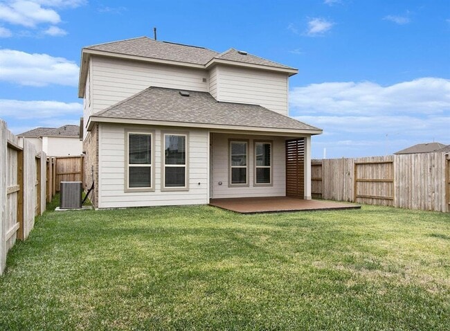 Building Photo - 13205 Leisure Cove Dr