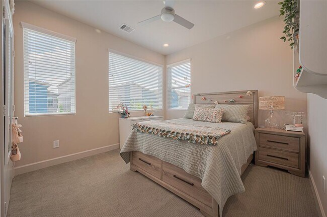 Building Photo - 6804 Rocinante Ln