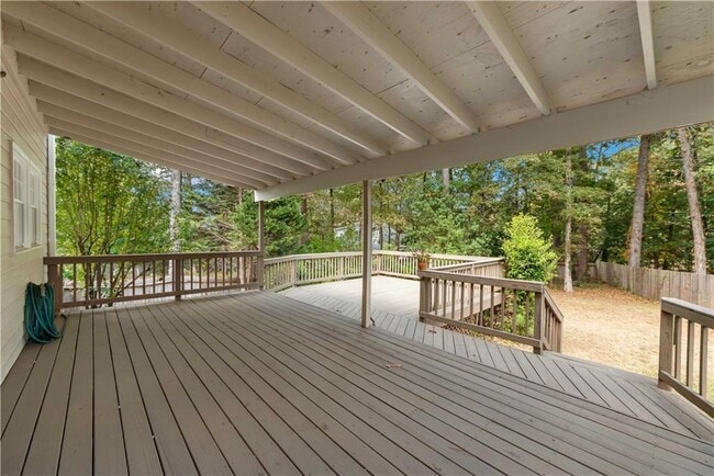 Building Photo - 3580 Waters Cove Way