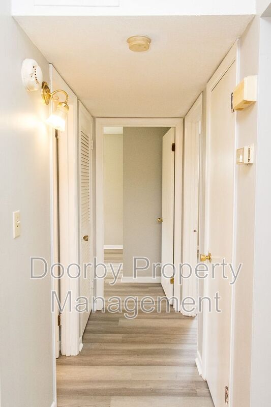 Building Photo - 5038 Cameron Ln