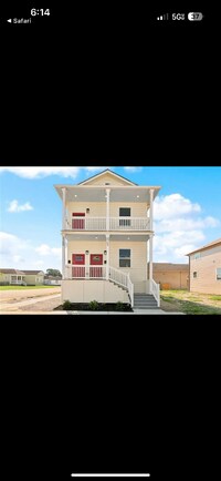 Building Photo - 2700 S Johnson St