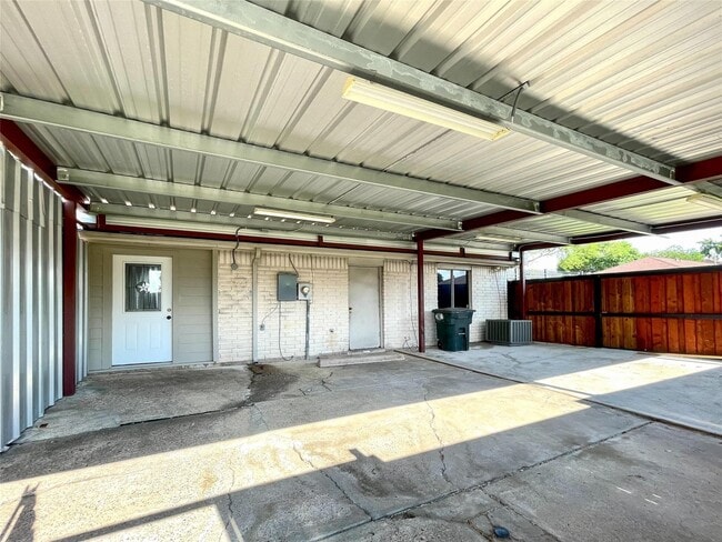 Building Photo - 7301 Cook Rd