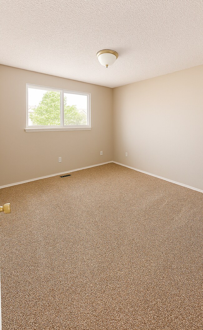 Building Photo - 3-bedroom, 2-Bathroom Home in the Ridgemont Neighborhood!