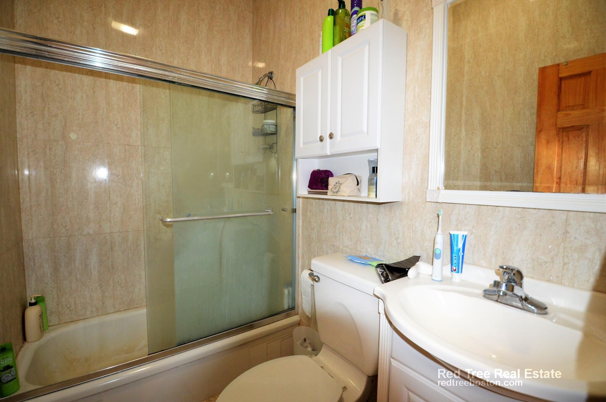 Building Photo - 25 St Marys Ct