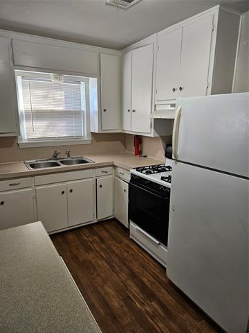 Building Photo - 2221 N Shannon St