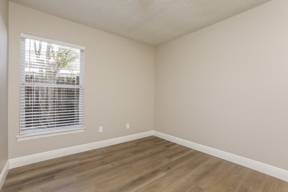 Building Photo - 7952 Soft Pine Cir