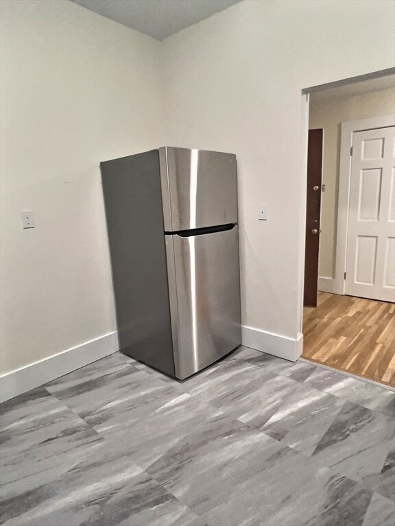 Building Photo - 1386 Beacon St