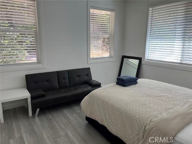 Building Photo - 702 Mustang Cir