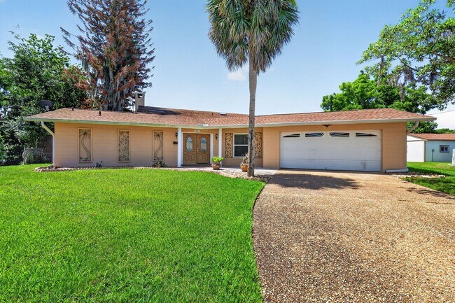 Building Photo - 1627 Canal Ct