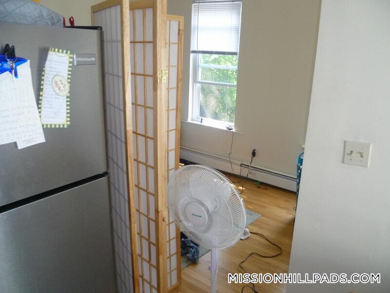 Building Photo - 2 Torpie St