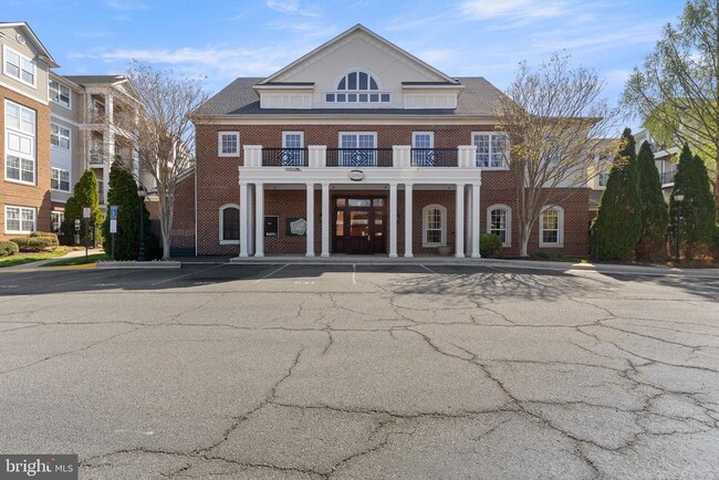 Building Photo - 12901 Centre Park Cir