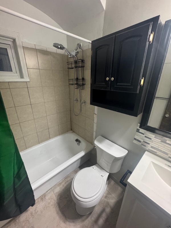 Building Photo - 7414 Marlborough Ave