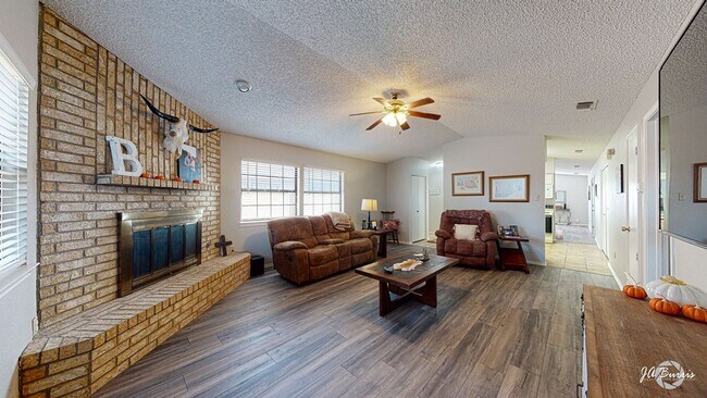 Building Photo - 4513 Fairgate Dr