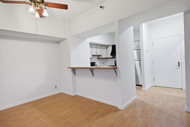 Building Photo - 6363 Christie Ave