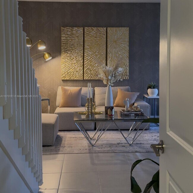 Building Photo - 2415 SE 23rd Rd