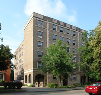 Building Photo - Hyde Park Apartments