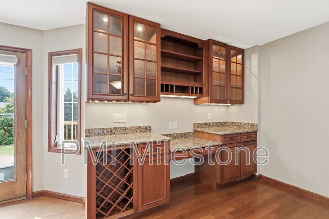 Building Photo - 233 Carmack Dr