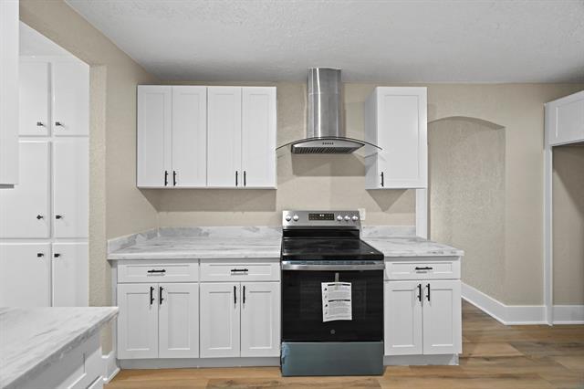 Building Photo - 10211 Glenmawr Dr