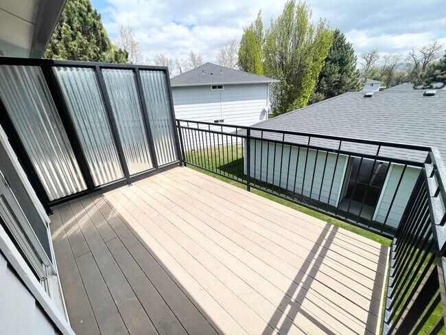 Building Photo - 2bd/1b Apartment, Boise Bench-Close to Eve...