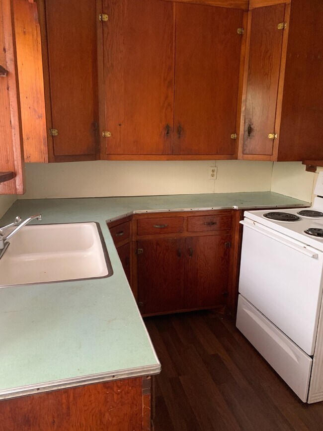 Building Photo - Cozy 2 Bedroom Apartment with 800 sqft in Jonesboro, AR - A Must-See Rental Property!