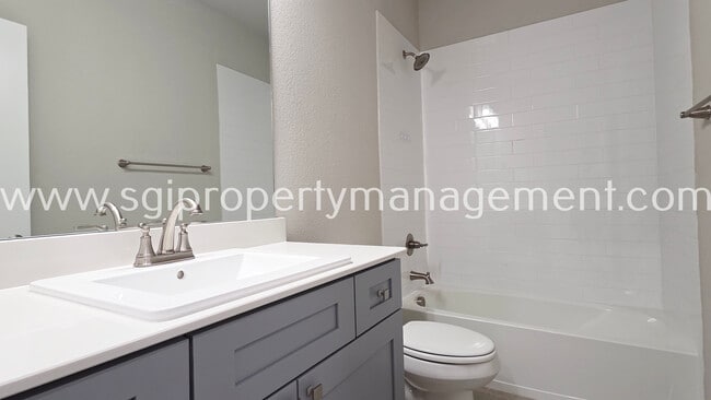 Building Photo - 12976 Rockham Ln