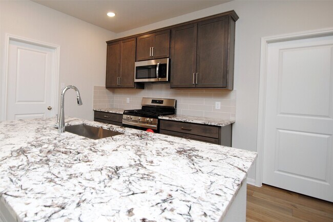 Building Photo - 2541 Allegretto Sea Dr