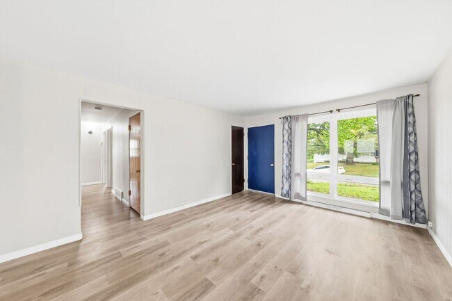 Building Photo - 3034 Forge Dr