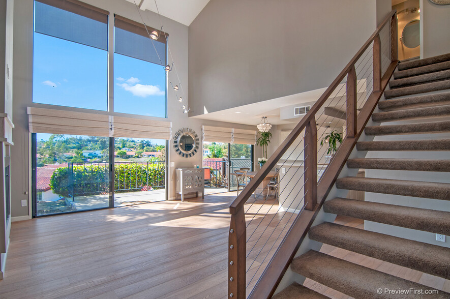 Building Photo - 1047 Santa Helena Park Ct