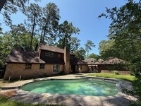 Building Photo - 3107 Little Bear Dr
