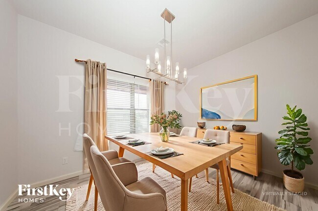 Building Photo - 4409 Hunterfield Ave