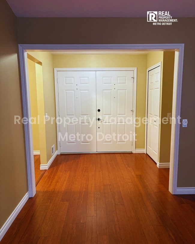 Building Photo - SPRING INTO YOUR NEW HOME