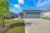 Building Photo - 3804 Selawik St