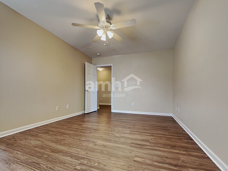 Building Photo - 313 Brickhope Ln
