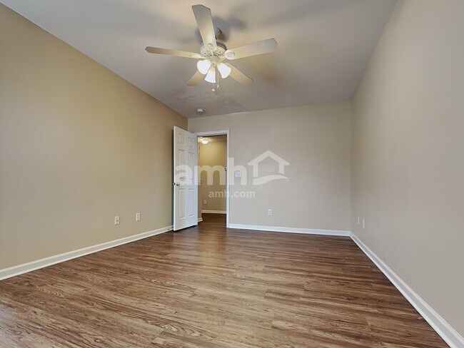 Building Photo - 313 Brickhope Ln