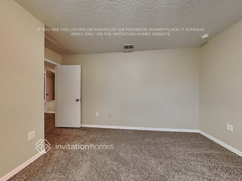 Building Photo - 5029 Gandross Ln