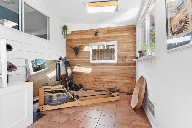 Building Photo - Sunny Two-Story Wash Park Bungalow