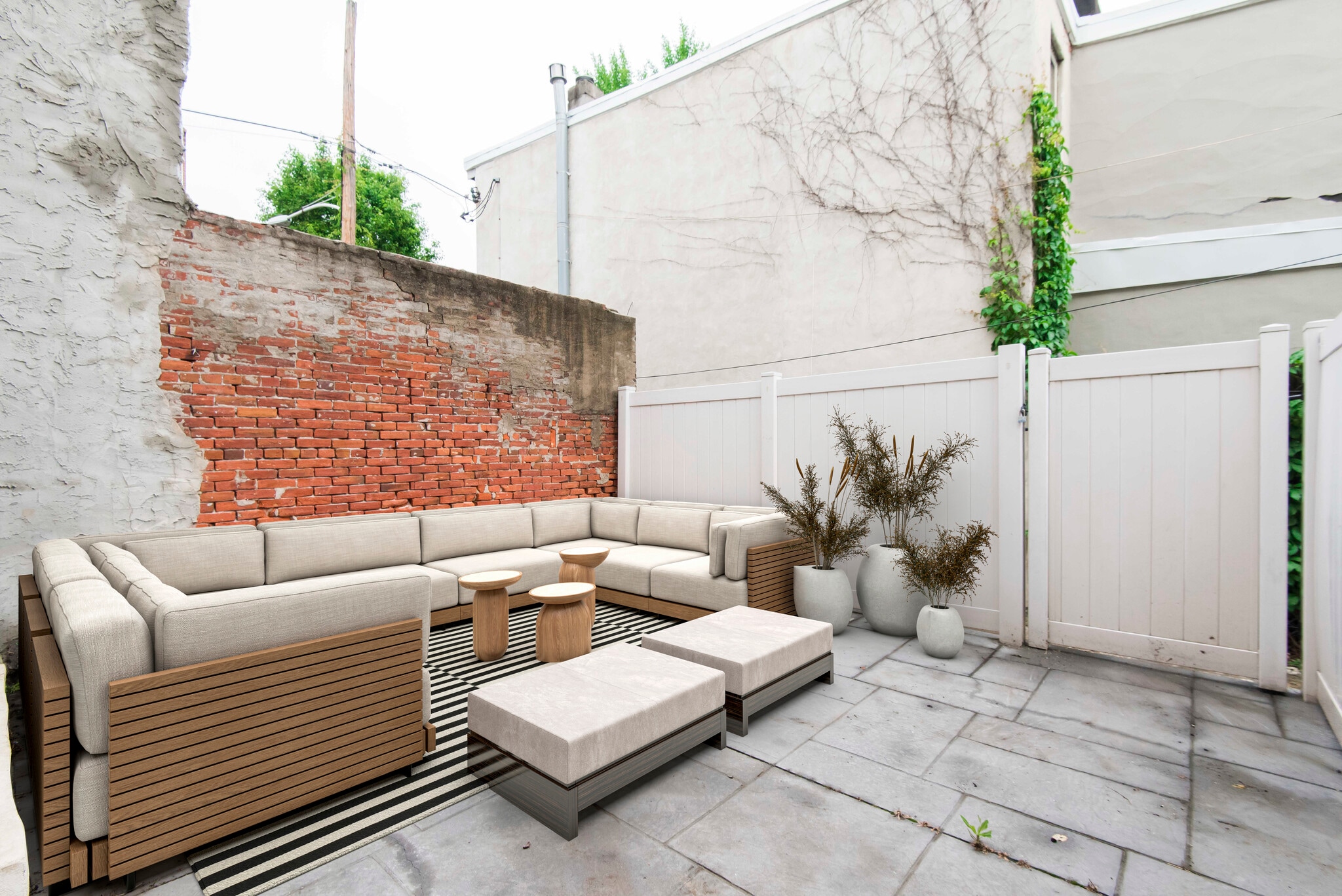 Building Photo - 925 S 23rd St